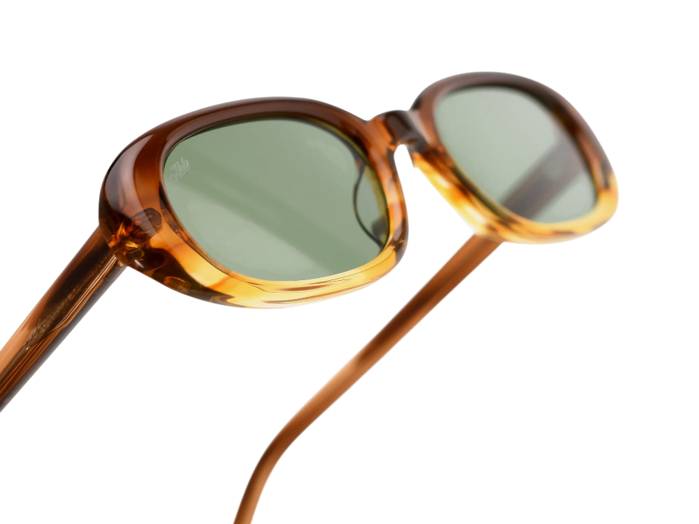 AKL 2515 13 37 Blossom (s)