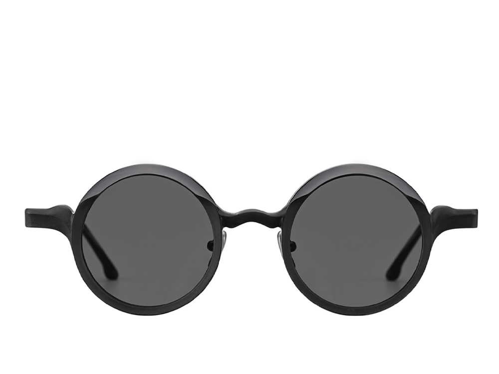 RG 00UW18 Black Horn (s)